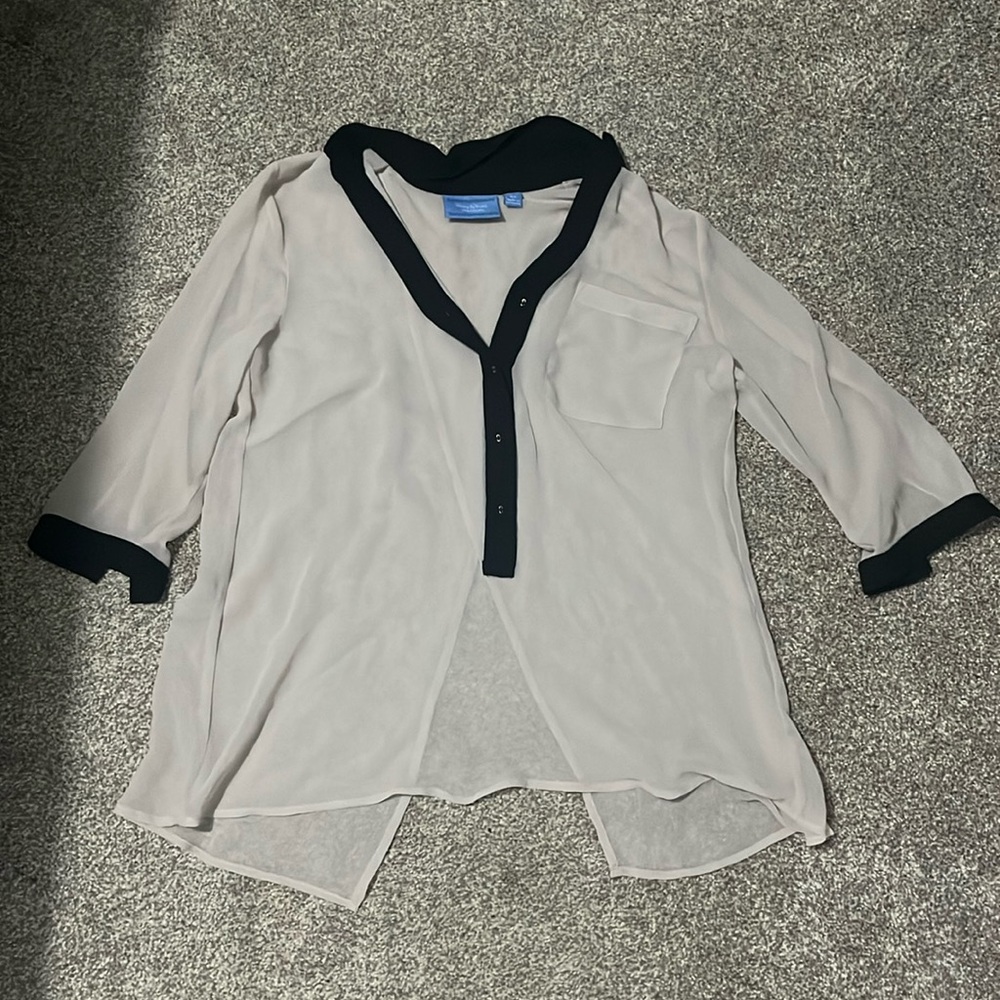 Simply Vera by Vera Wang Sheer Open Back Quarter Sleeve